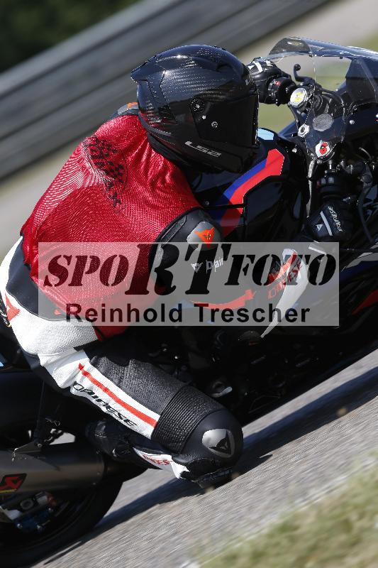 Archiv-2025/28 20.06.2025 PROMAX ADR/Gruppe gruen/backside